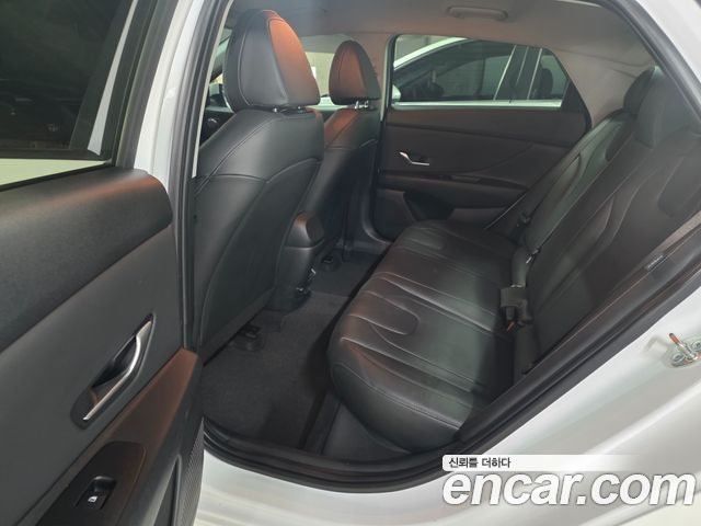 Hyundai AVANTE 2024 — photo 6
