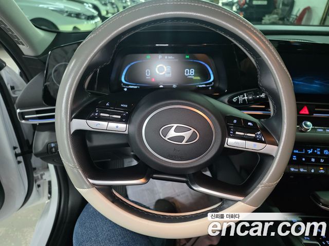 Hyundai AVANTE 2024 — photo 9