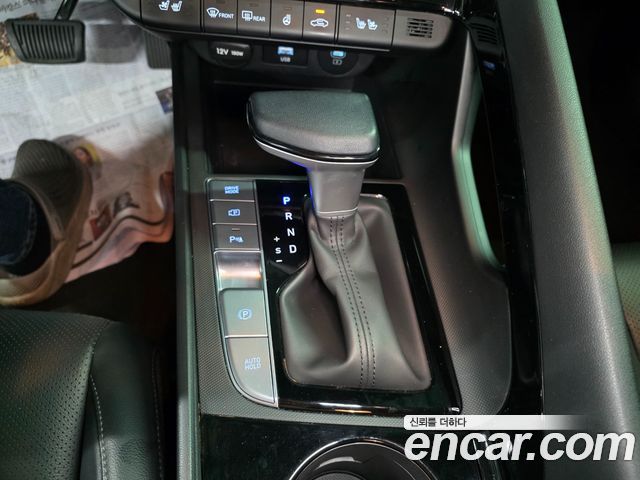 Hyundai AVANTE 2024 — photo 12