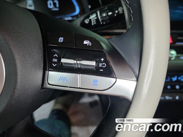Hyundai AVANTE 2024 — photo 13
