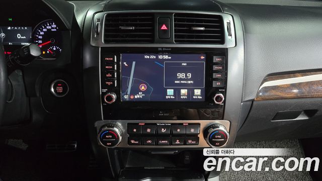 Kia Mohave 2017 — photo 20