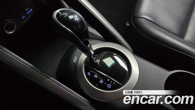 Hyundai Veloster 2014 — photo 12