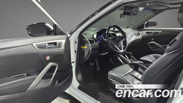 Hyundai Veloster 2014 — photo 13