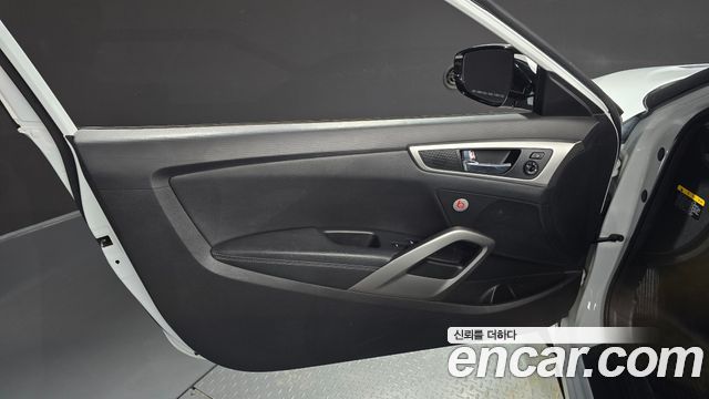 Hyundai Veloster 2014 — photo 14