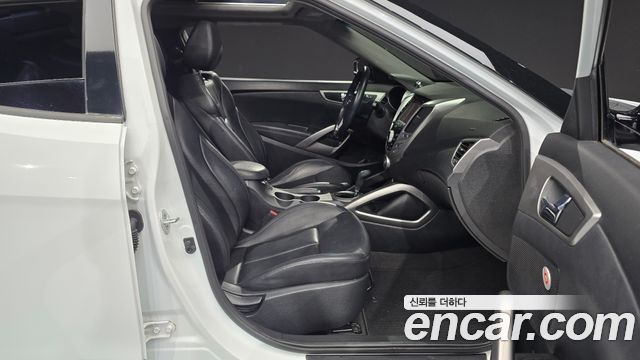 Hyundai Veloster 2014 — photo 16