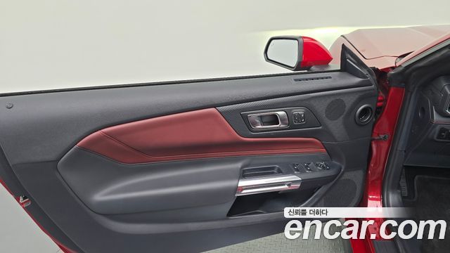 Ford Mustang 2024 — photo 14