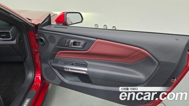 Ford Mustang 2024 — photo 15