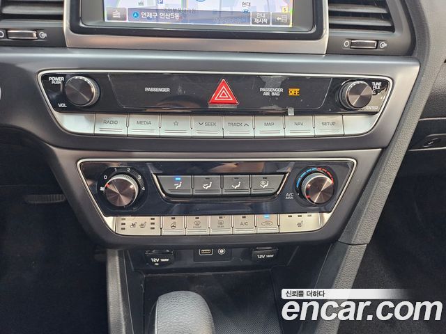 Hyundai Sonata 2019 — photo 16