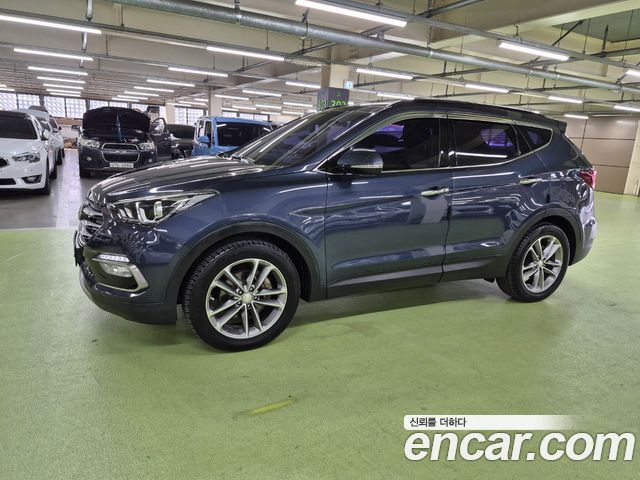 Hyundai Santafe 2017 — photo 2