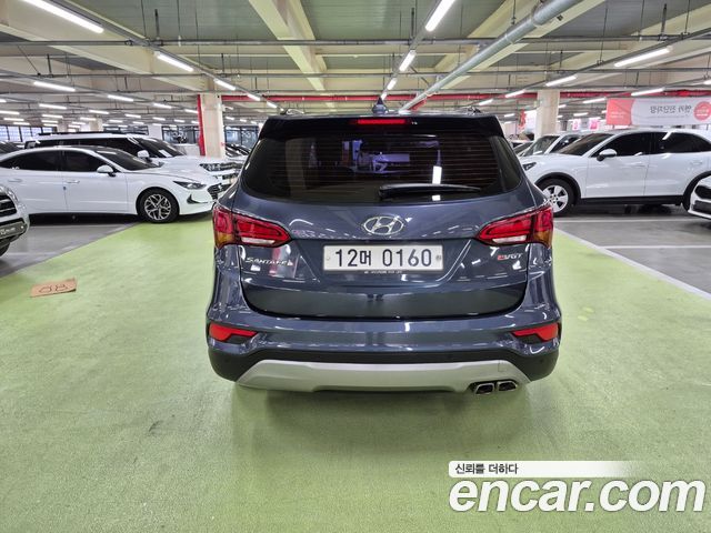 Hyundai Santafe 2017 — photo 3