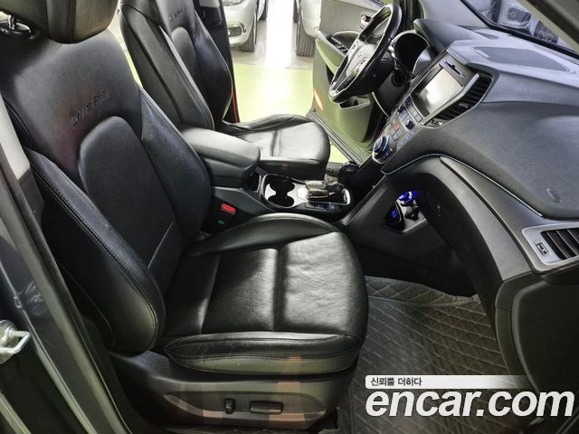 Hyundai Santafe 2017 — photo 7