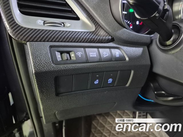 Hyundai Santafe 2017 — photo 10