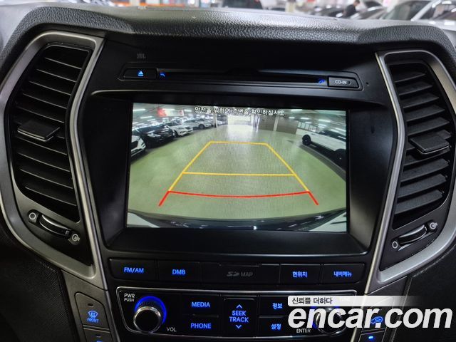 Hyundai Santafe 2017 — photo 13