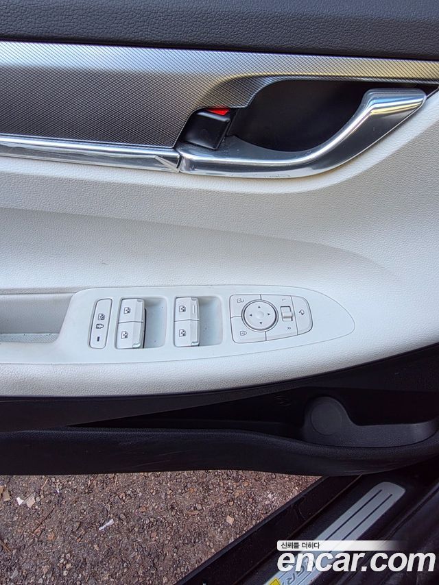 Hyundai Grandeur 2023 — photo 2