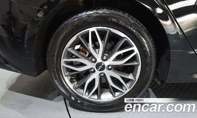 Kia K5 2023 — photo 5