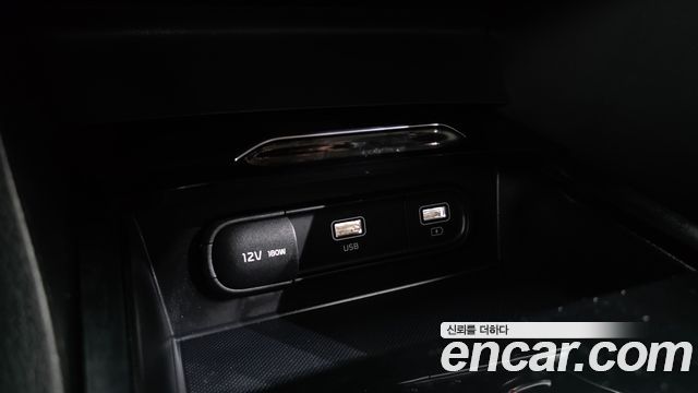 Kia K5 2023 — photo 16