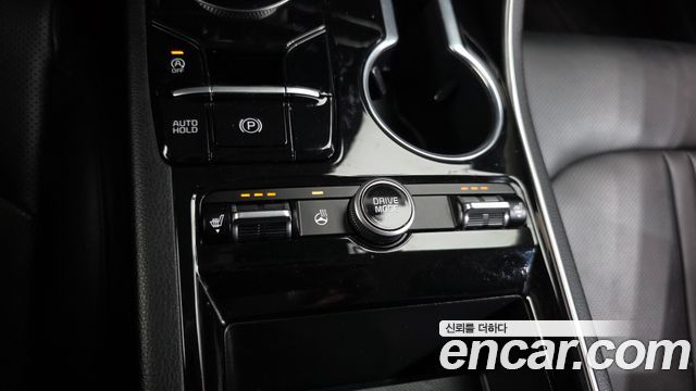 Kia K5 2023 — photo 27