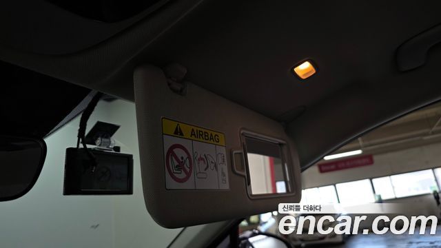 Kia K5 2023 — photo 35