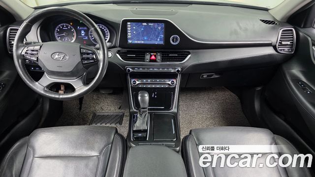 Hyundai Grandeur 2018 — photo 10