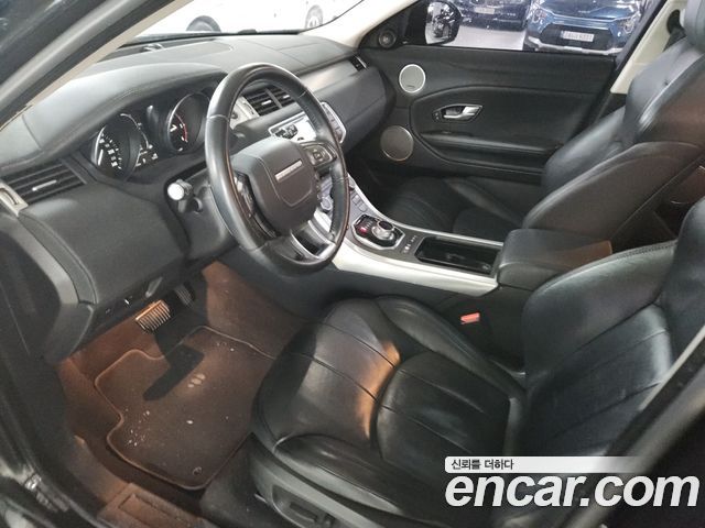 Land Rover Range Rover Evoque 2016 — photo 11