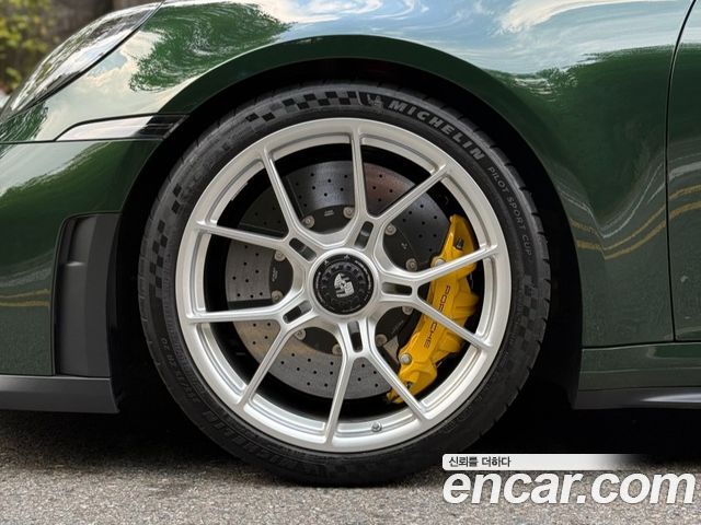 Porsche 911 2026 — photo 17