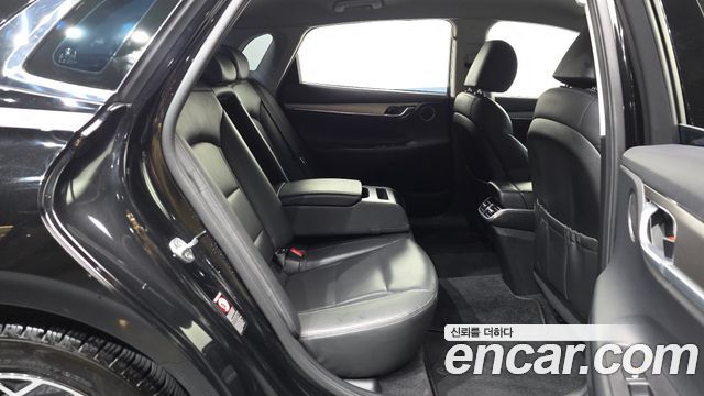 Hyundai Grandeur 2022 — photo 17