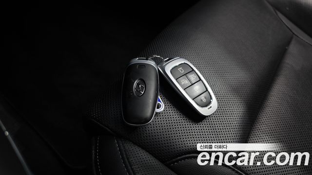 Hyundai Grandeur 2022 — photo 29