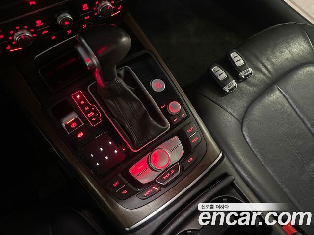Audi A6 2015 — photo 12
