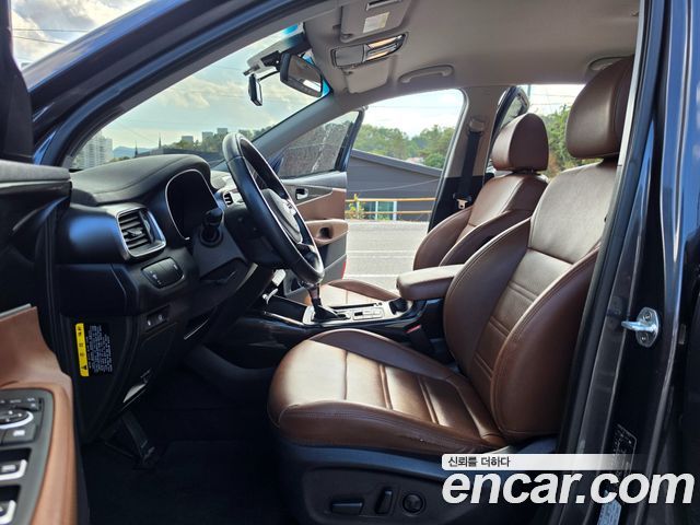 Kia Sorento 2018 — photo 9