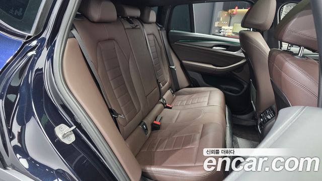 BMW X4 2021 — photo 18
