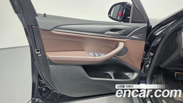 BMW X4 2021 — photo 14