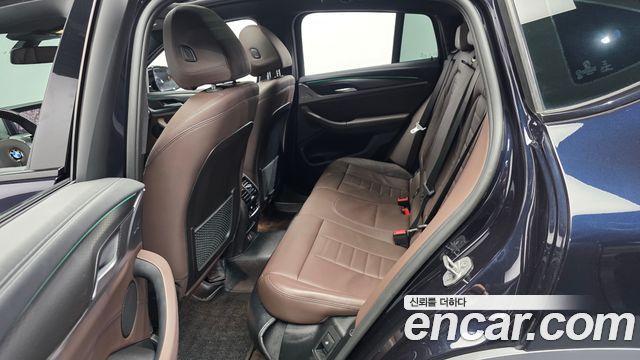 BMW X4 2021 — photo 16