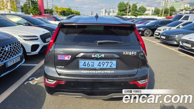 Kia Niro 2024 — photo 2