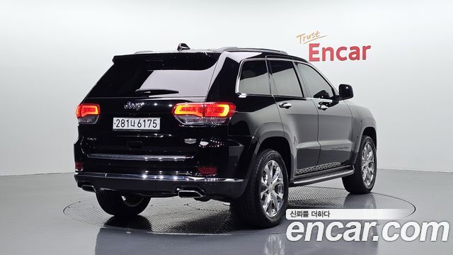 Jeep Cherokee 2019 — photo 2