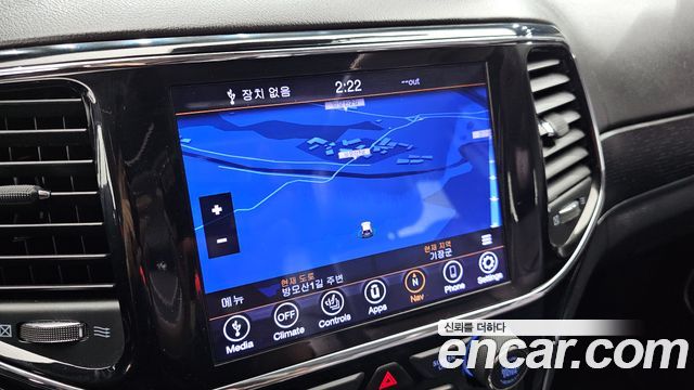 Jeep Cherokee 2019 — photo 20