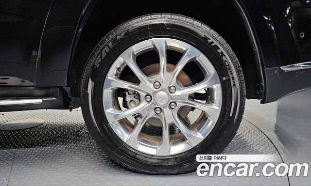 Jeep Cherokee 2019 — photo 7