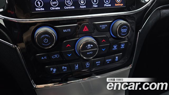 Jeep Cherokee 2019 — photo 29