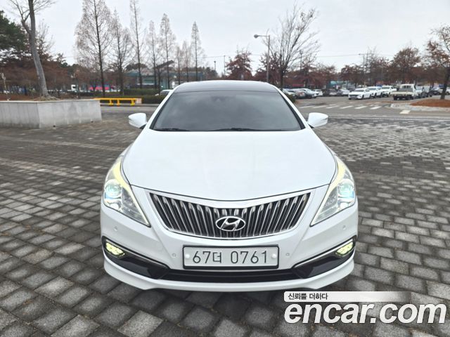 Hyundai Grandeur 2016 — photo 1