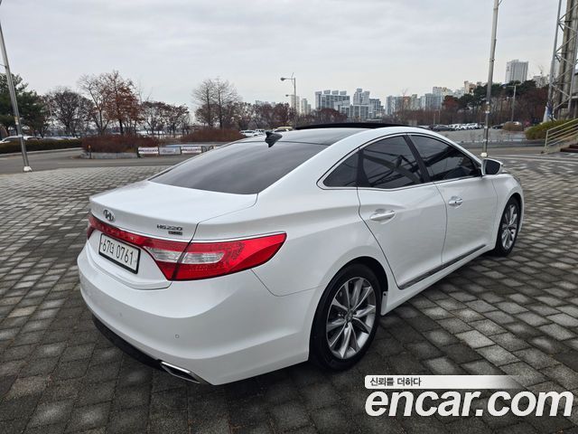 Hyundai Grandeur 2016 — photo 6