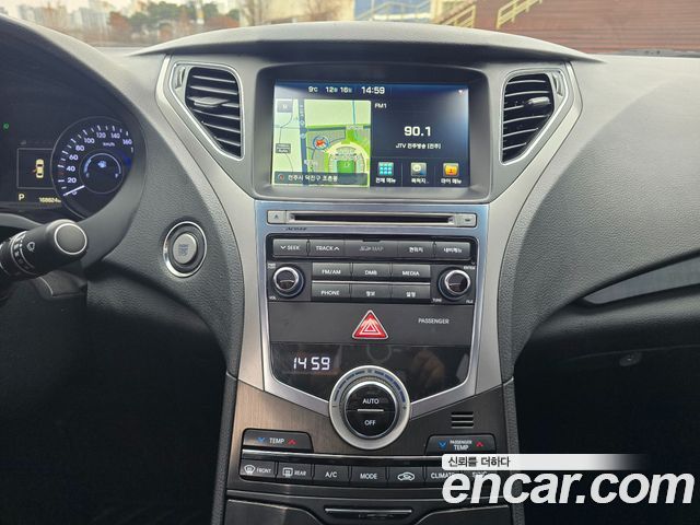 Hyundai Grandeur 2016 — photo 12
