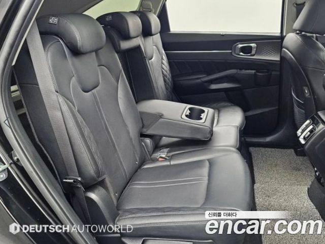 Kia Sorento 2023 — photo 12