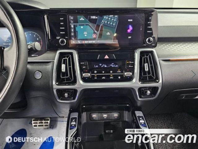 Kia Sorento 2023 — photo 14