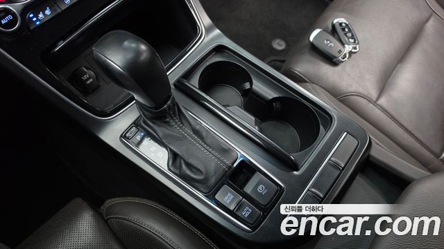 Hyundai Grandeur 2018 — photo 12