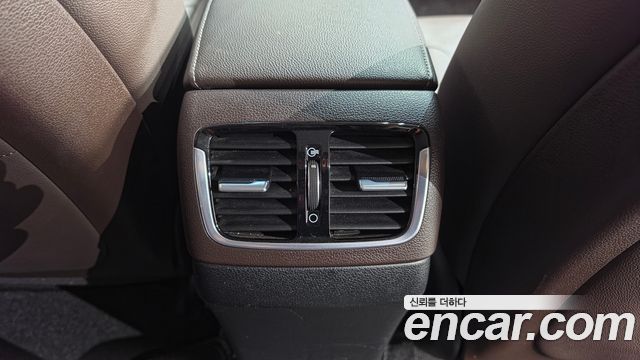 Hyundai Grandeur 2018 — photo 24