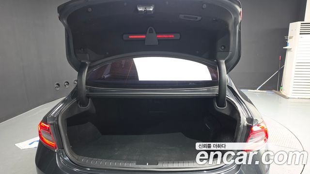 Hyundai Grandeur 2018 — photo 26
