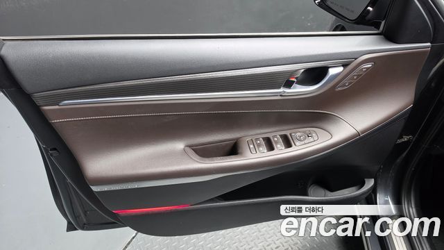 Hyundai Grandeur 2018 — photo 14