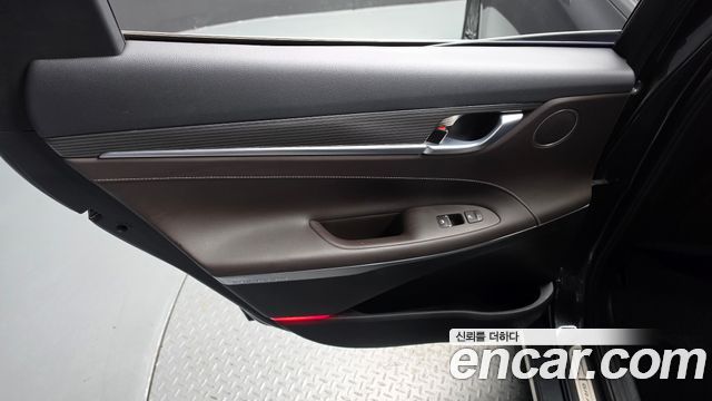 Hyundai Grandeur 2018 — photo 15