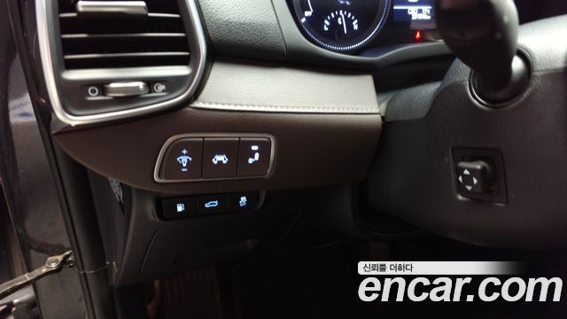 Hyundai Grandeur 2018 — photo 32