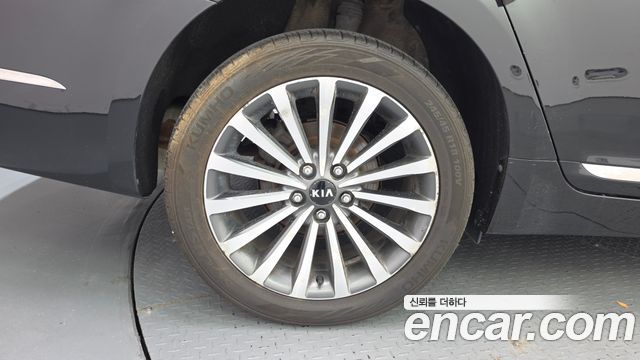 Kia K7 2013 — photo 5