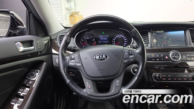 Kia K7 2013 — photo 19